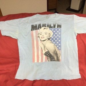 MARILYNN MONROE tshirt